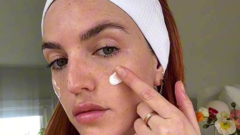 Layering Skincare Products: A Step-by-Step Guide for Maximum Results