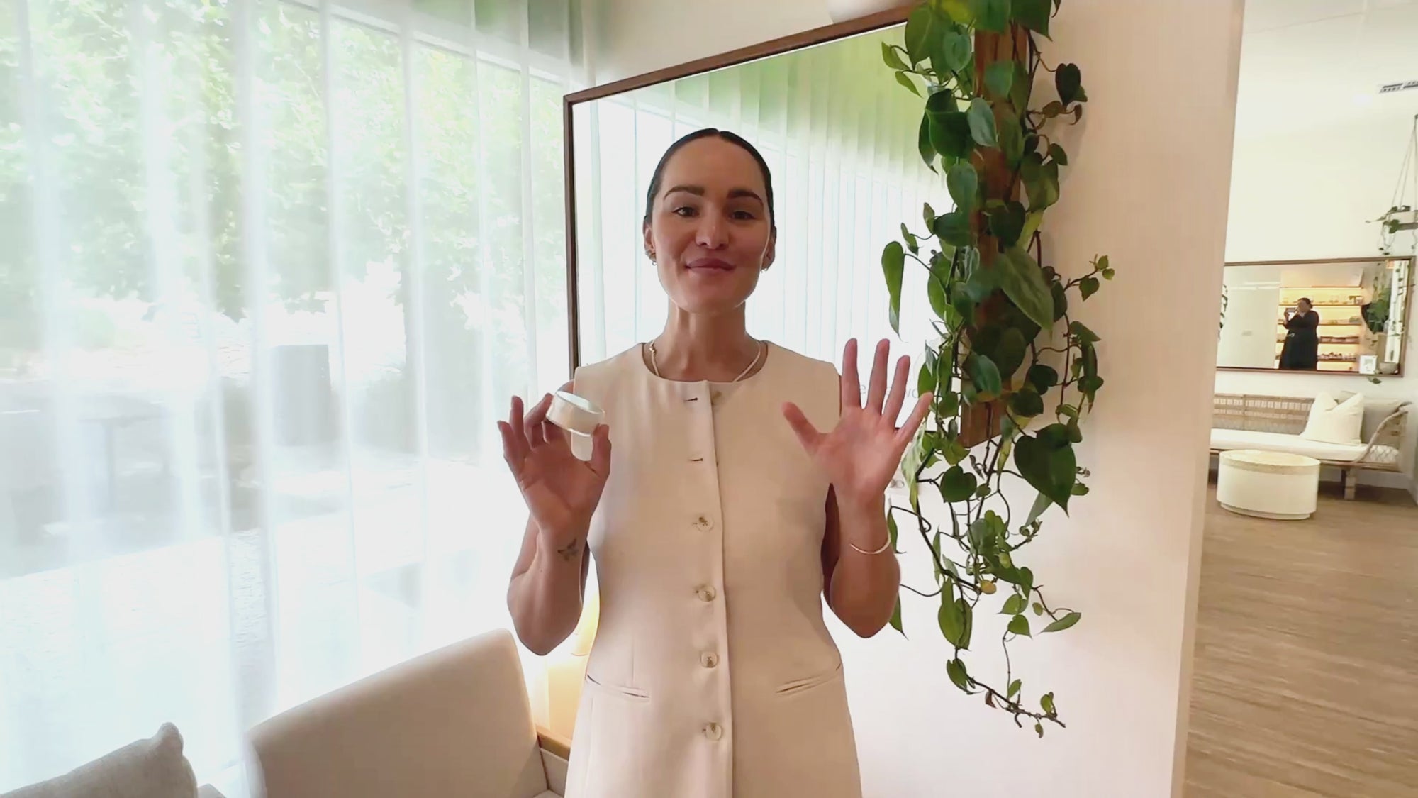 Vitamin C Power vs Vitamin C serum